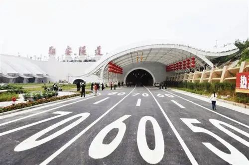 กรณี บริษัท ล่าสุดเกี่ยวกับ บริษัทได้ดำเนินโครงการพัฒนา Xiamen Xiang'an Subsea Tunnel