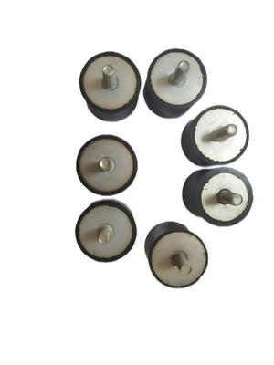 ยาง Absorber ความเหนียว Durometer เรตติ้งสูง 42mm สําหรับ 50N / mm ความแข็งแกร่งแกนในการใช้งานหนัก